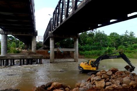 tiang pancang jembatan