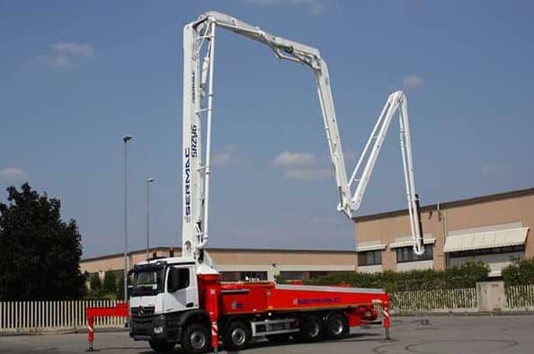 pompa beton long boom
